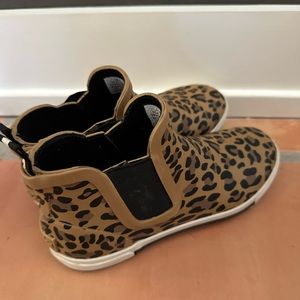 Youth Joules leopard print wellies waterproof sneakers rain boots